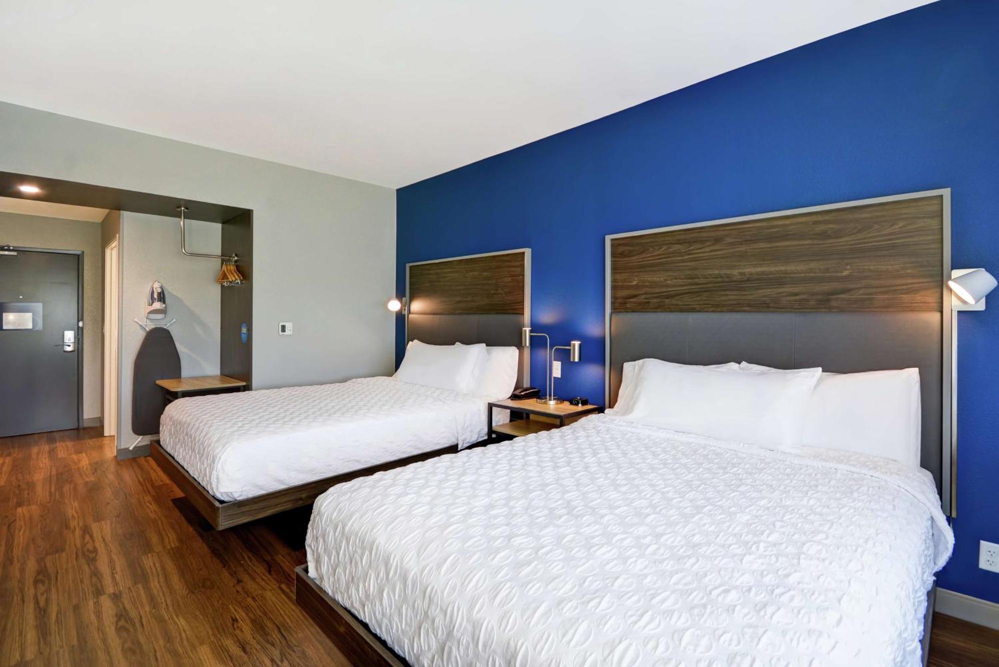 Tru By Hilton Huber Heights Dayton Hotel Ngoại thất bức ảnh