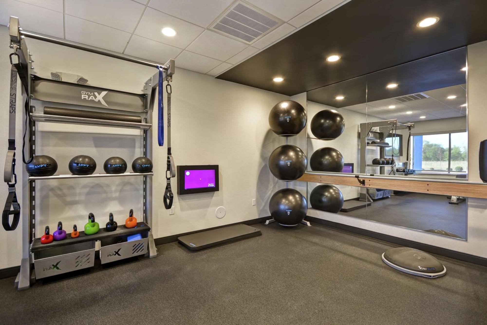 Tru By Hilton Huber Heights Dayton Hotel Ngoại thất bức ảnh
